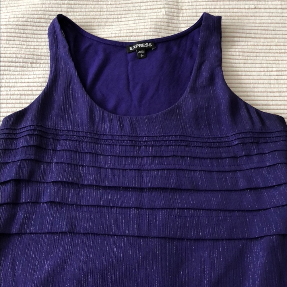 Express Top - Picture 3 of 3